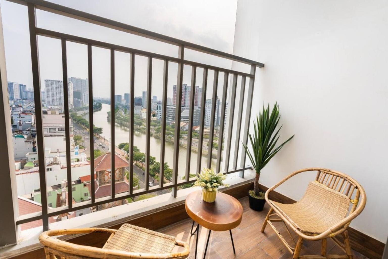 The Rivergate Apartments & Condo Saigon Хошимин Экстерьер фото