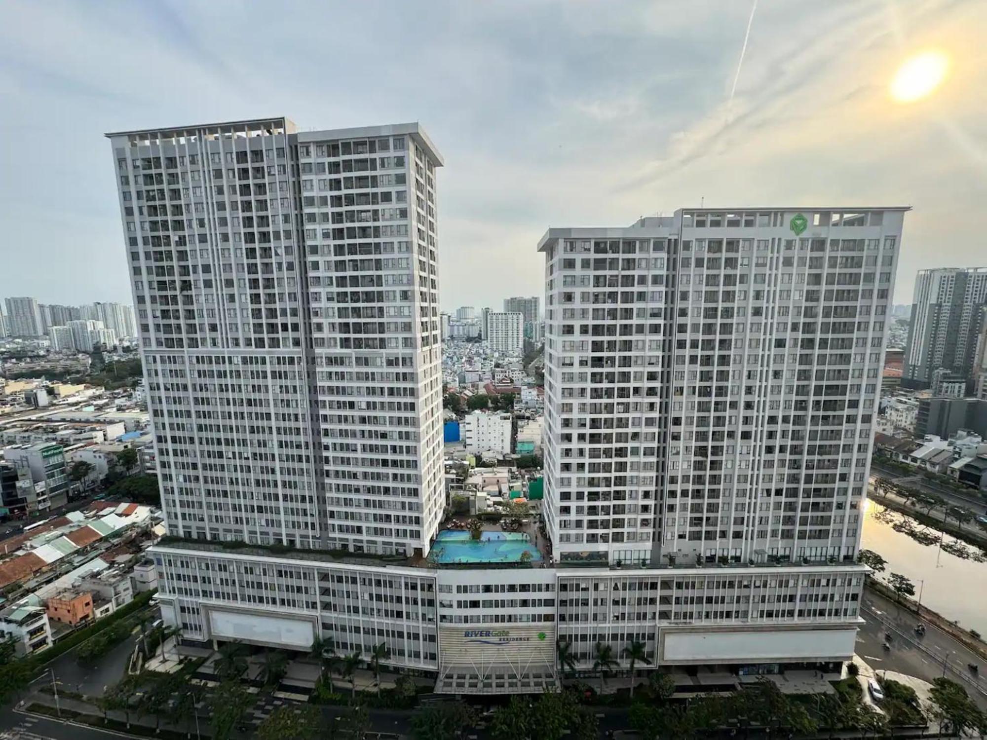 The Rivergate Apartments & Condo Saigon Хошимин Экстерьер фото