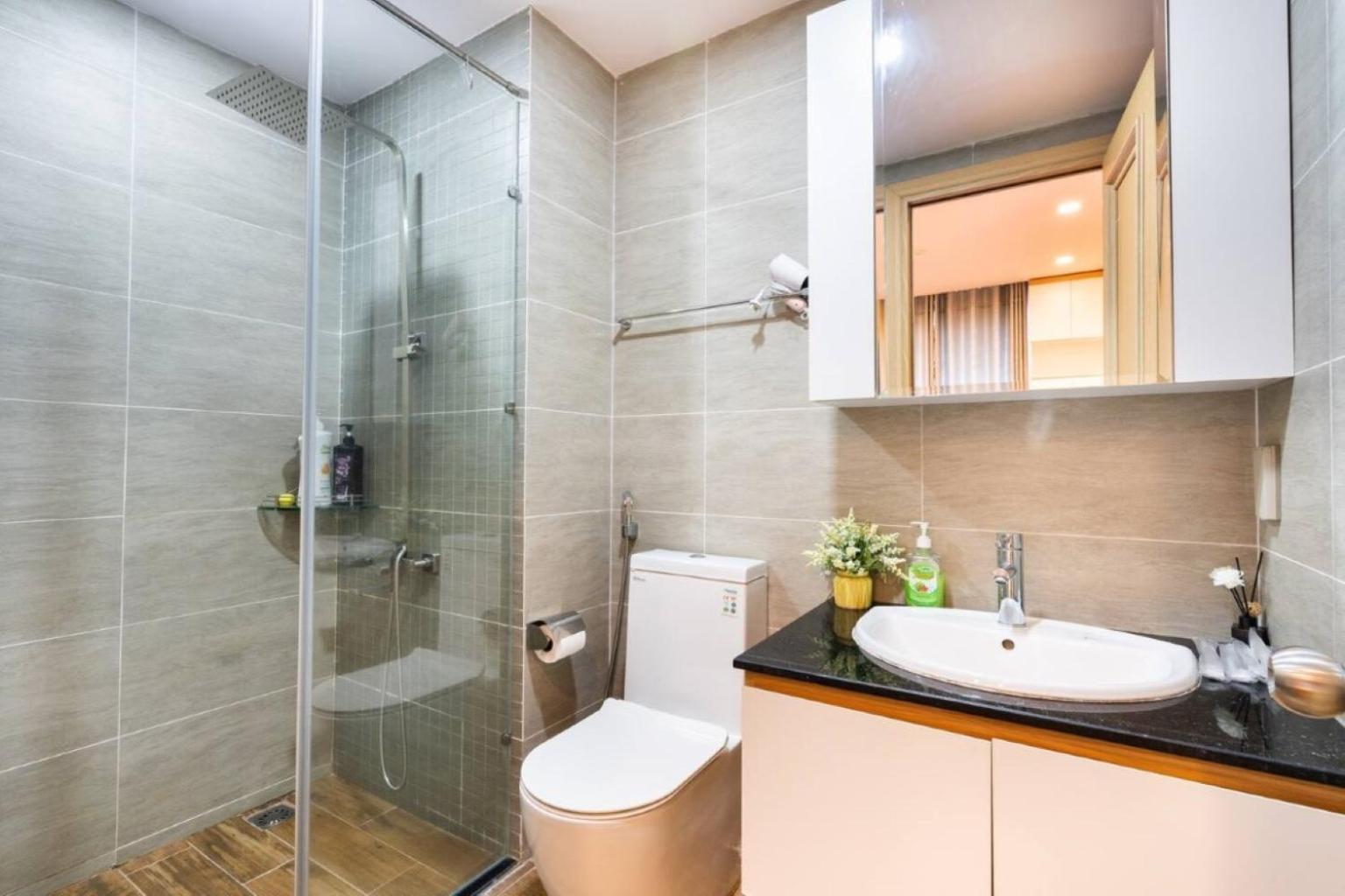 The Rivergate Apartments & Condo Saigon Хошимин Экстерьер фото